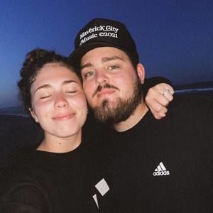 Meet your Posher, Lee